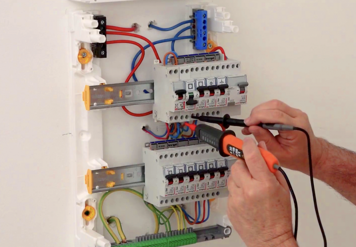 Électricité basse tension